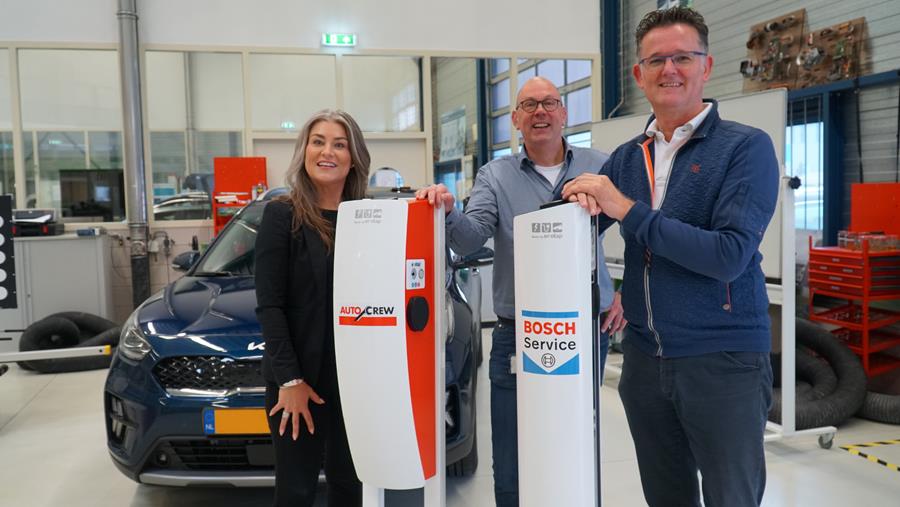 Bosch lance des formations professionnelles en matière de voitures électriques (VE)