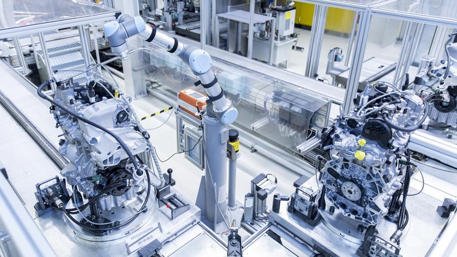 Industriële robotverkoop neemt voortouw in relance