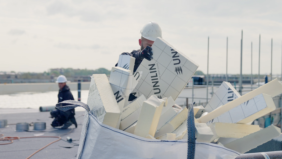 Recyclage des chutes de matériaux plastiques sur les chantiers de construction