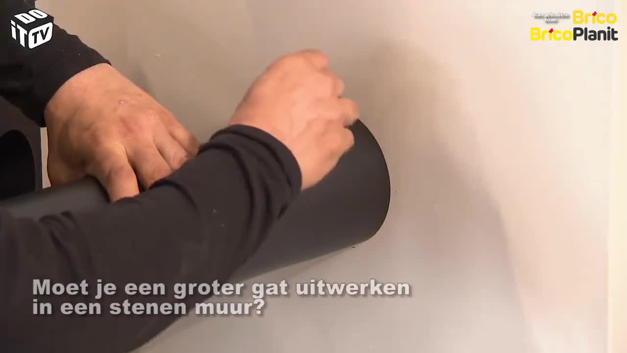 Hoe maak je een gat in een stenen muur?